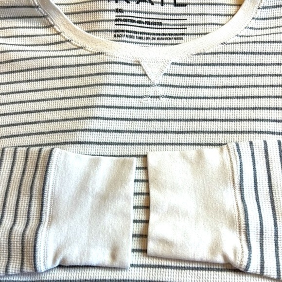 Rails crewneck, long sleeve, striped pull over top - Picture 8 of 8